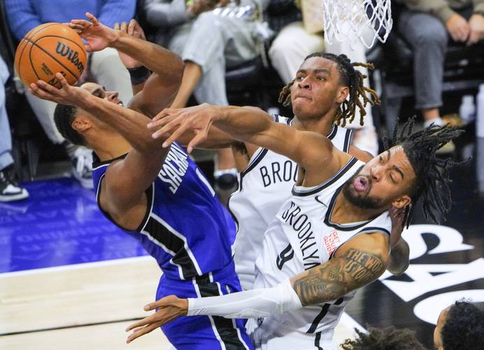 手坚果同花 手坚果同花